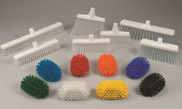 Floor Brooms and Tank Brushes