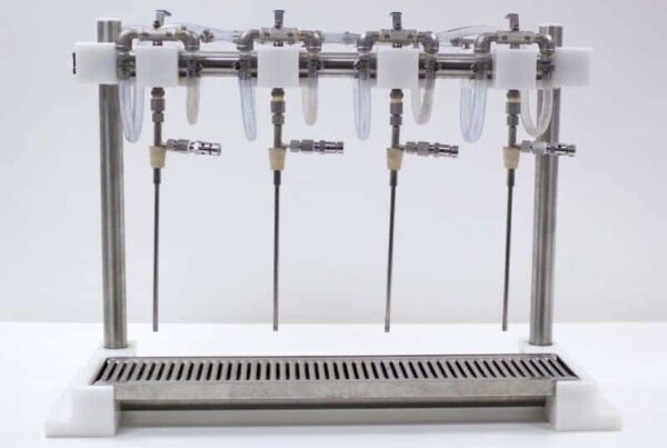 Manual Counter Pressure Filler