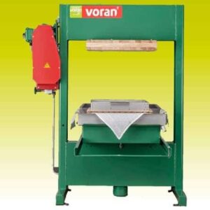 Packing press 100 P1 with shift press cage